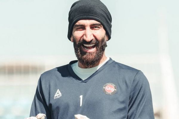  بیرانوند، باروحیه به فکر تمدید کلین‌شیت  عکس