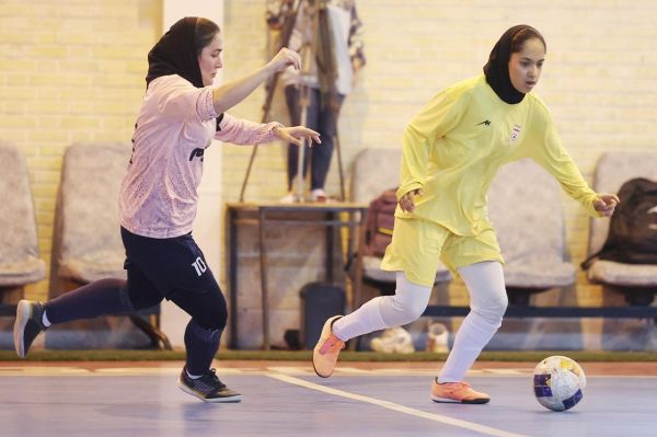  گزارش تصویری  دیدار تیم ملی فوتسال دختران و نوجوان و آرمینه