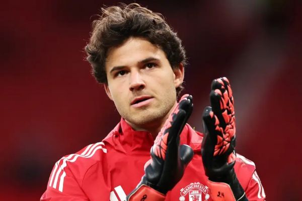 دلیل تغییر دروازهبان منچستریونایتد در بازی با ساندرلند از زبان آموریم