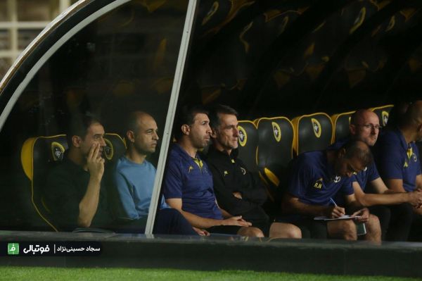 بدشانسیهای میلیمتری سپاهان و نویدکیا در دربی اصفهان