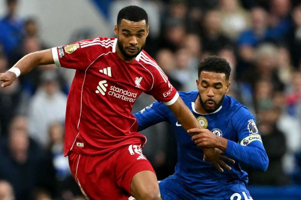  سرخوردگی ستاره هلندی لیورپول از سومین شکست پیاپی تیمش