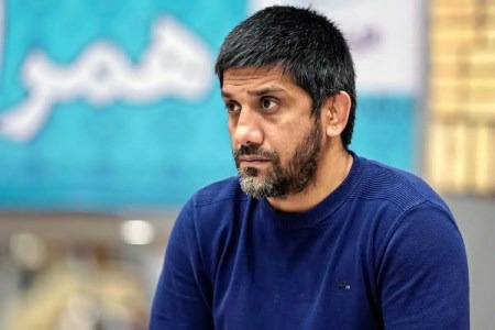  دبیر  کشتی متعلق به مردم و نظام است