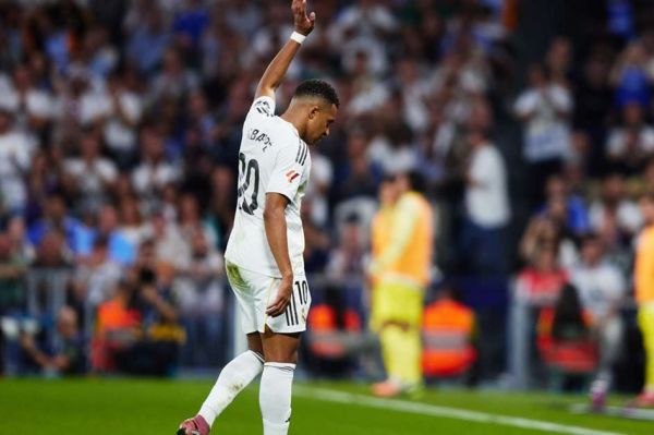 امباپه اردوی تیم ملی فرانسه را از دست میدهد