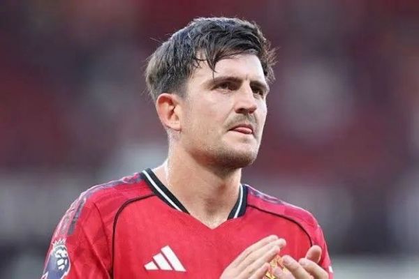 پایان راه مگوایر در الدترافورد؛ اوپامکانو هدف بعدی