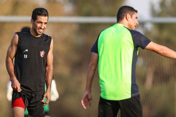 انتقاد احمدی؛ دورسون و امیری را هاشمیان مازاد کرد