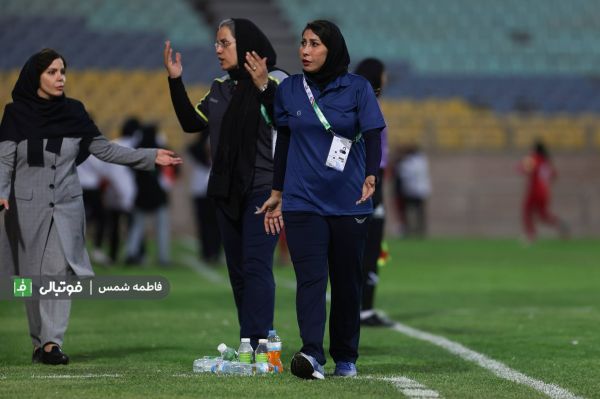  سرمربی زنان پالایش بعد از تساوی با پرسپولیس  بخاطر پرسپولیس سر ما را بریدند