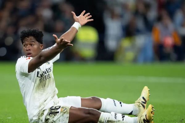  توصیه اسطوره رئال مادرید به پدیده برزیلی  یک تیم جدید پیدا کن