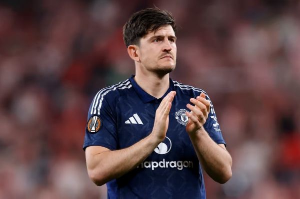 هری مگوایر در آستانه ترک منچستر یونایتد