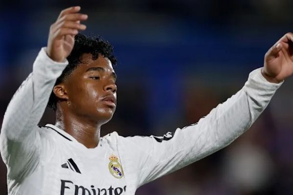 اندریک به لیگ برتر انگلیس میرود