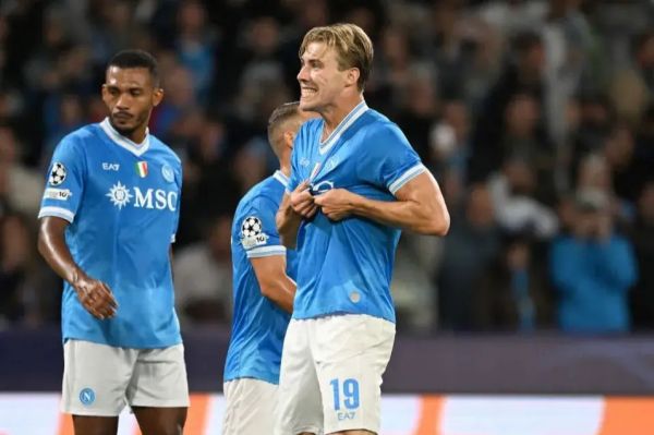  طعنه زدن ستاره ناپولی به روبن آموریم