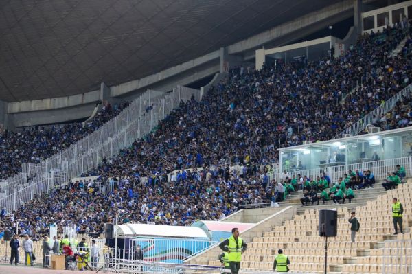 قتل عام امید با سلاح آبی استقلال در تعطیلات، هواداران در ICU