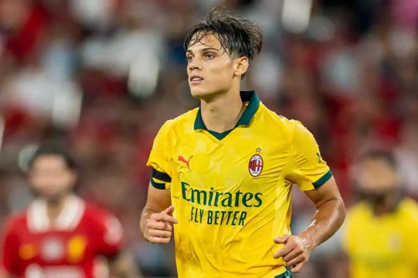  توصیه سرمربی ایتالیا به هافبک میلان  از مودریچ یاد بگیر