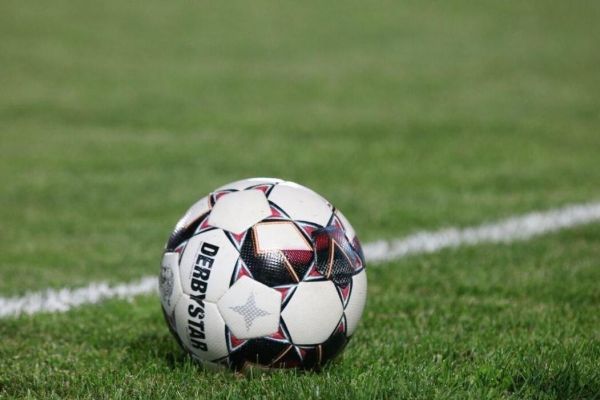  سکوت معنادار معاون یک باشگاه؛ اعتراض خاموش یا همراهی با مدیریت