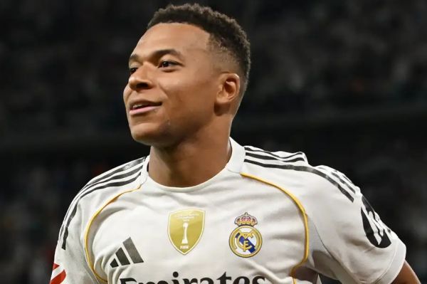  قول بزرگ امباپه  بهترین گلزن تاریخ فرانسه می‌شوم