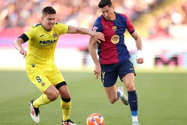 دیدگاه فیفا درباره برگزاری بازی بارسلونا - ویارئال در میامی