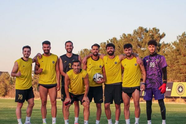 مصدومان سپاهان مقابل استقلال خوزستان