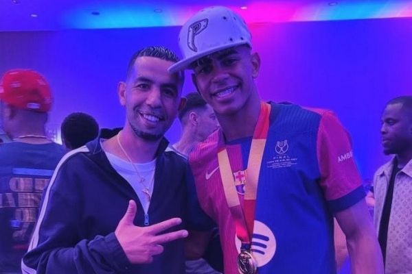 پدر یامال در مدیریت باشگاه بارسلونا نفوذ دارد