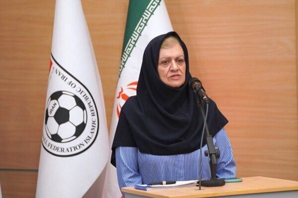 اعلام برنامههای فوتبال و فوتسال بانوان توسط نایب رییس فدراسیون