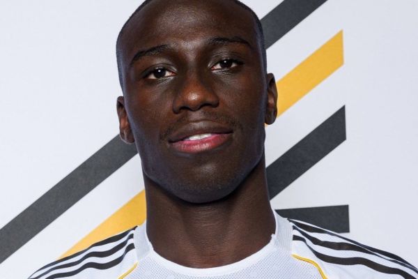 بازگشت مدافع رئال مادرید پس از شش ماه مصدومیت