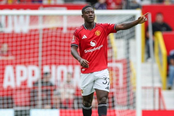  رقابت تاتنهام و ناپولی برای جذب هافبک منچستریونایتد