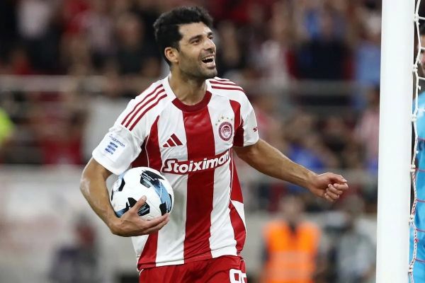 زمان بازگشت طارمی و الکعبی به یونان مشخص شد