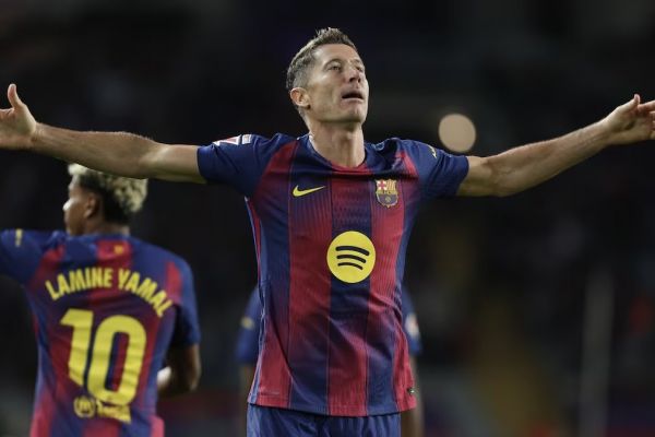 غایب بزرگ بارسلونا در ال کلاسیکو؛ مهاجم لهستانی