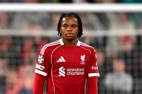 تمجید مهاجم سابق لیورپول از بازیکنی که رکوردش را شکست