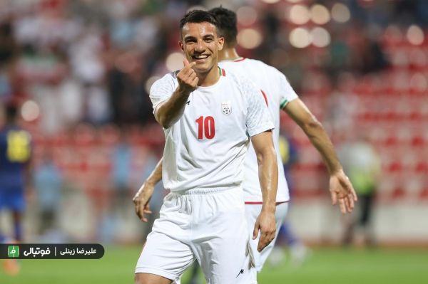 ادعای عجیب حسینزاده؛ تانزانیا بیشتر از روسیه به ما فشار آورد