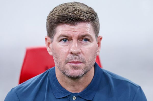  رنجرز دست از سر اسطوره لیورپول برنمی‌دارد