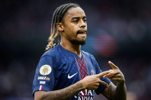 ستاره فرانسوی در آستانه تمدید با پاری سن ژرمن