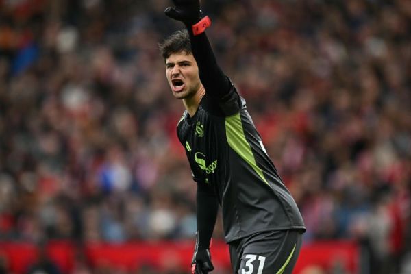  منچستر یونایتد باز هم دروازه‌بان می‌خواهد