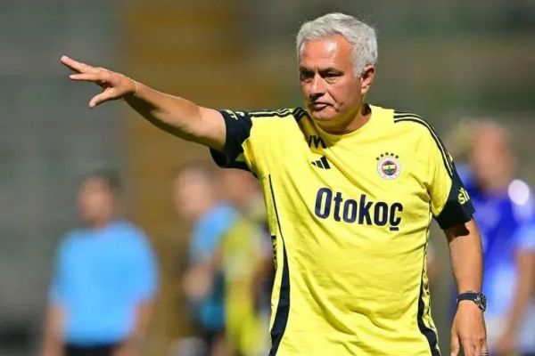 انتقاد تند رییس باشگاه ترکیهای از مورینیو