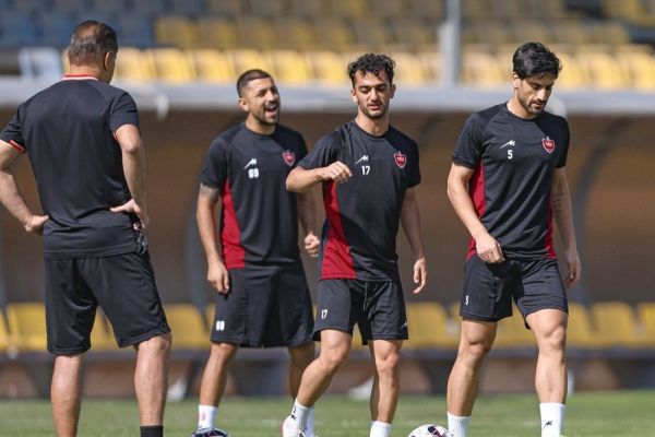  3 غایب پرسپولیس برای سفر به خرم‌آباد