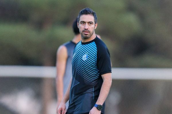  توضیح خسرو درباره ماجرای کریم باقری؛ سوء تفاهم پیش آمد