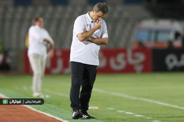 مربی مس «میرزازاد گل بدی دریافت کرد؛ استقلال وقت تلف کرد»