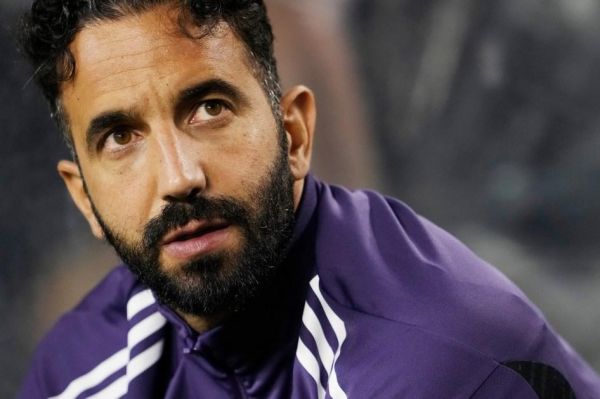  واکنش آموریم به مقایسه شدن خرید جدید تیمش با اسطوره شیاطین سرخ