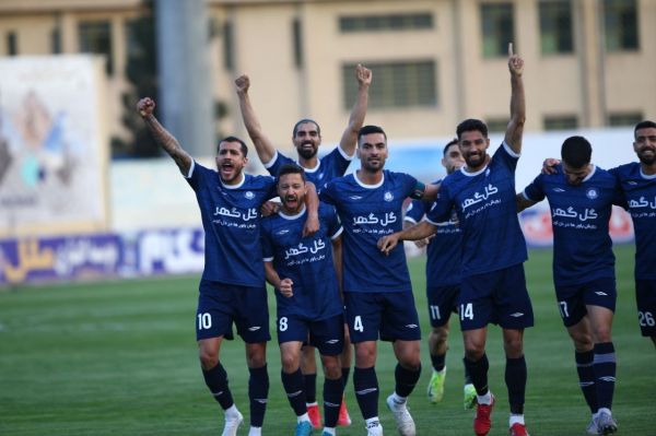  گل مدرسه‌ای گل‌گهر؛ چند پاس متوالی برای یک گل زیبا