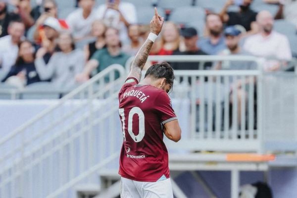  وستهام قیمت فروش ستاره برزیلی را تعیین کرد