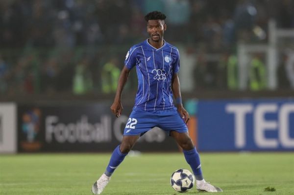  تماس سیدورف با ستاره گابنی استقلال به دلیل تاخیر در بازگشت به ایران