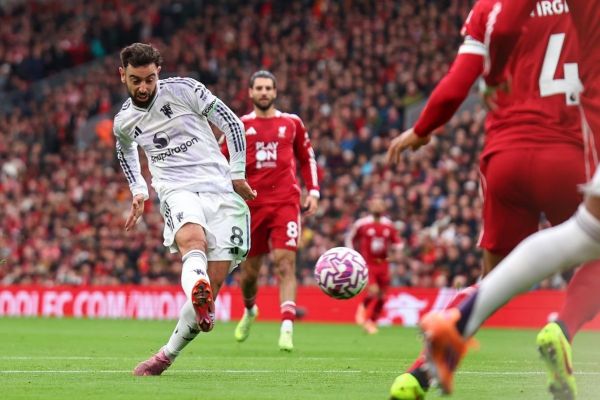 سه بار تیرک در یک نیمه آمار جالب از نبرد لیورپول و منچستریونایتد در آنفیلد