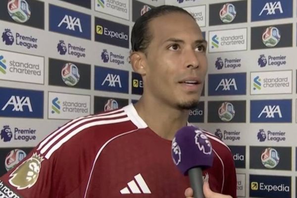 واکنش فن دایک به باخت خانگی لیورپول مقابل منچستریونایتد