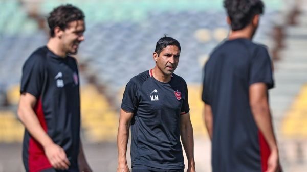 اشتباه مدیران پرسپولیس؛ بازیکنان دیگر حرف هاشمیان را نمیخوانند