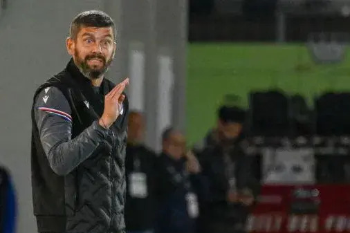 نامه همسر سرمربی اخراج شده به سمپدوریا