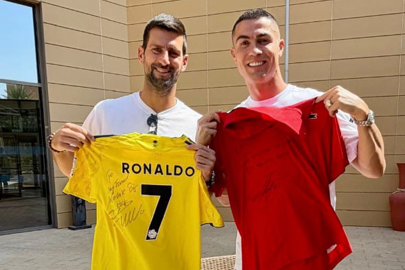  هدیه ویژه‌ای که رونالدو به جوکوویچ داد  عکس