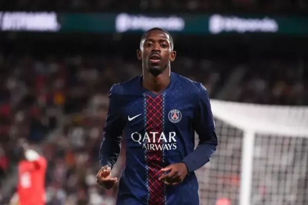  تقدیر آدیداس از دمبله با کفش طلایی  عکس