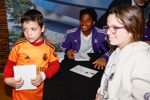 چرا ستاره برزیلی در رئال مادرید عصبانی شده است