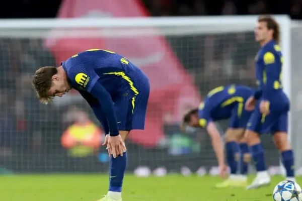 شوک سنگینی که به تیم سیمئونه در لندن وارد شد