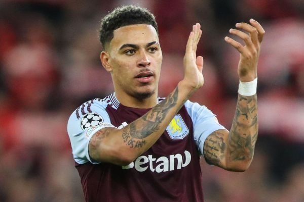  استون ویلا در اندیشه تمدید قرارداد پدیده لیگ برتر