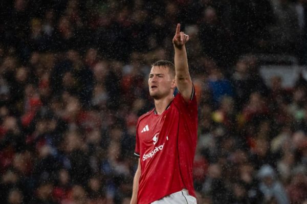  مدافع هلندی به فوتبال انگلیس عادت کرده است