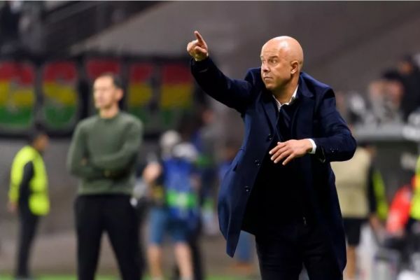  اسلات  ما‌هم توانستیم از روی ضربه ایستگاهی گل بزنیم